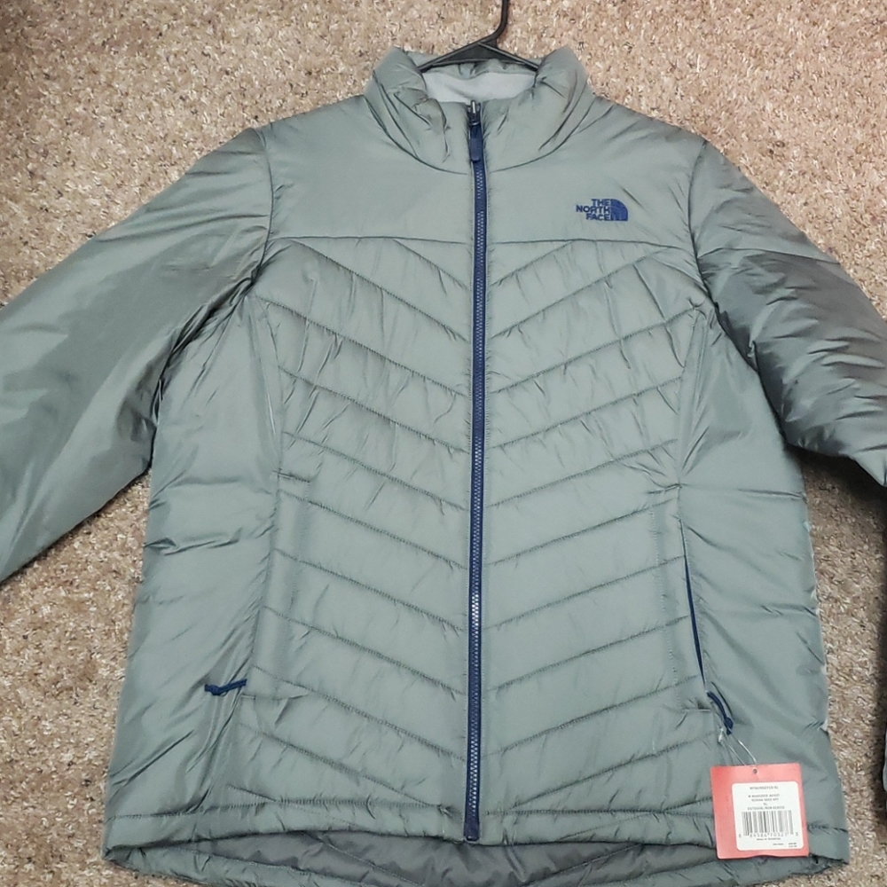 Womens North Face puffer jacket